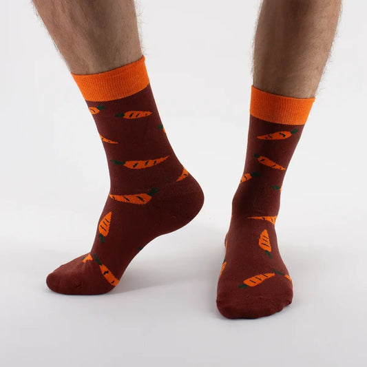 Chaussettes orange adultes en coton avec des carottes | Chaussettes abordables et de haute qualité | Un excellent choix pour les adultes qui aiment la nourriture et les carottes|