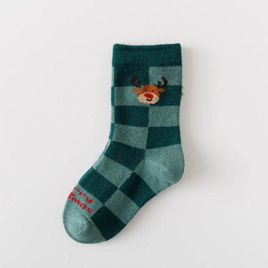 Lot de 5 chaussettes enfant. Modèle mixte : fille et garçon. Motifs de noël : sapin de noël, flocons, renne, père noël. 