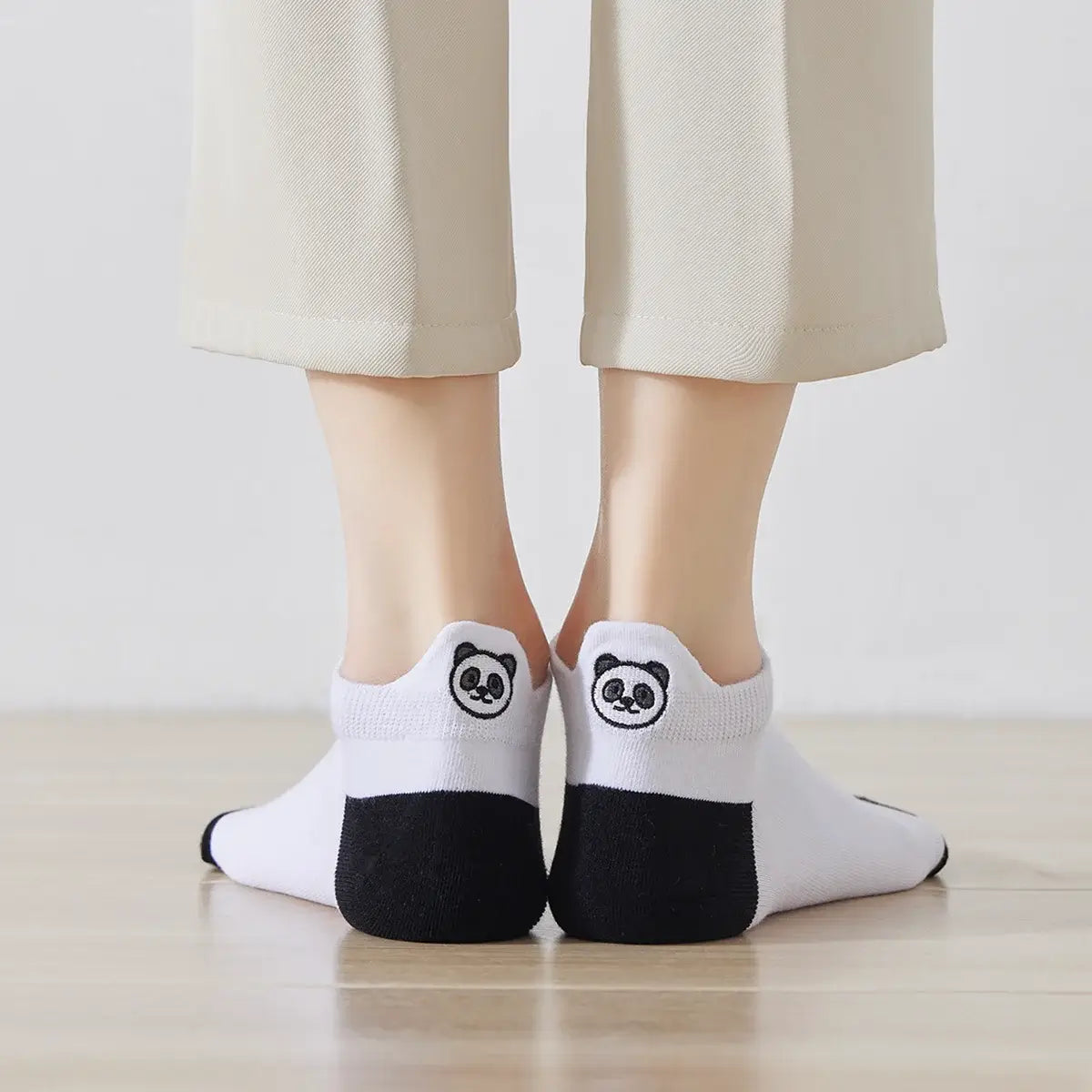 Chaussettes panda en coton à languette jungle pour femme | Chaussettes confortables et élégantes | Idéales pour le quotidien ou les occasions spéciales | Disponibles en plusieurs tailles couleurs