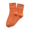 Chaussettes orange adultes en coton avec un champignon brodé | Chaussettes confortables et élégantes | Idéales pour le quotidien ou les occasions spéciales | Disponibles en plusieurs tailles et couleurs | Fabriquées à partir de matériaux de haute qualité | Un cadeau parfait pour les adultes qui aiment la nature et les champignons |