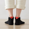 Chaussettes noires en coton unis Coup de Coeur pour femme | Chaussettes douces et respirantes | Un cadeau parfait pour les femmes de tous âges | Disponibles à un prix abordable.