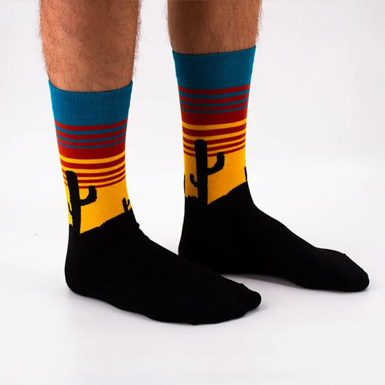 Chaussettes longues en coton à motif pour adultes | Chaussettes élégantes et intemporelles | Conviennent aux activités quotidiennes et aux occasions spéciales | Disponibles en différentes tailles et couleurs