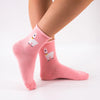 Chaussettes rose en coton avec un lama brodée dessus | Chaussettes abordables et durables