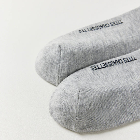Chaussettes halloween en coton à languette tête de mort pour femme | Chaussettes confortables et élégantes | Idéales pour le quotidien ou les occasions spéciales | Disponibles en plusieurs couleurs et tailles