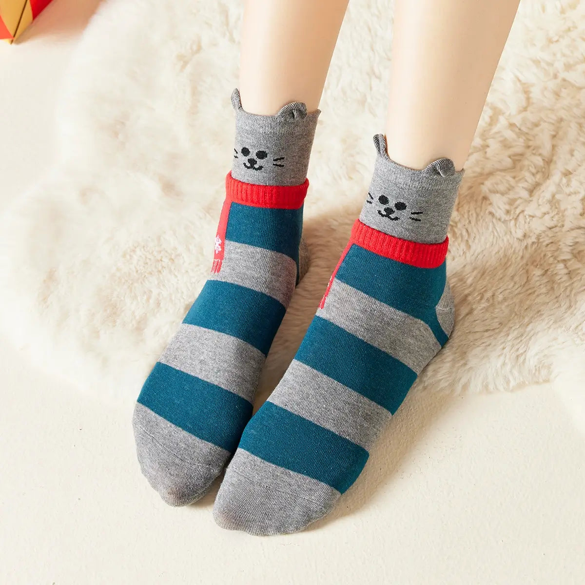 Chaussettes hautes à rayures, motif animal, oreilles et écharpe en relief, gris et bleu
