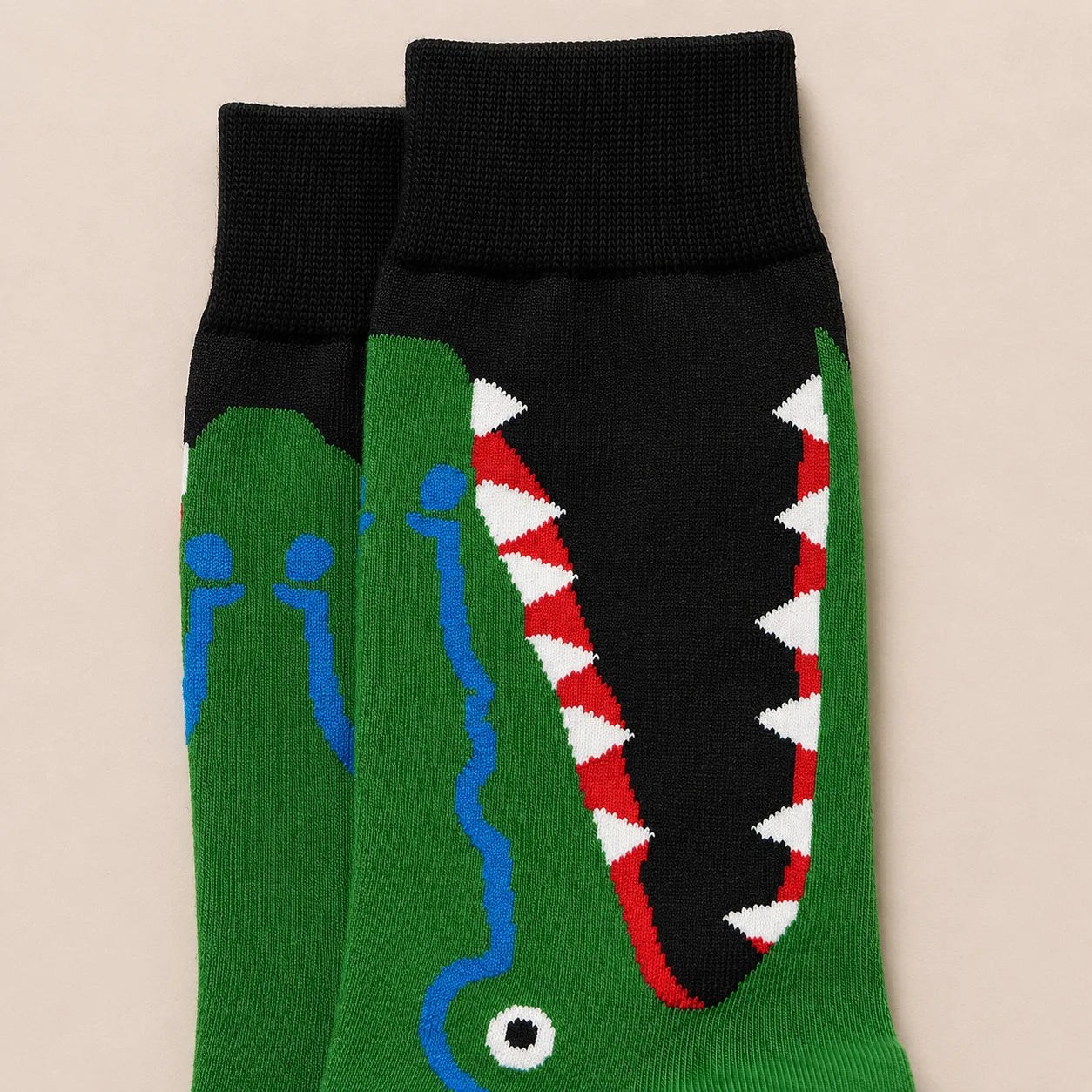 Chaussettes hautes pour homme. Motif mâchoire de crocodile ou de requin. 