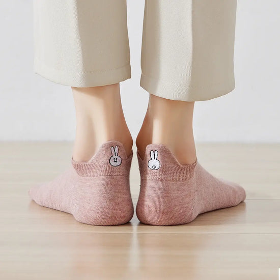 Chaussettes rose en coton à languette lapin pour femme | Chaussettes confortables et élégantes | Idéales pour le quotidien ou les occasions spéciales | Disponibles en plusieurs couleurs