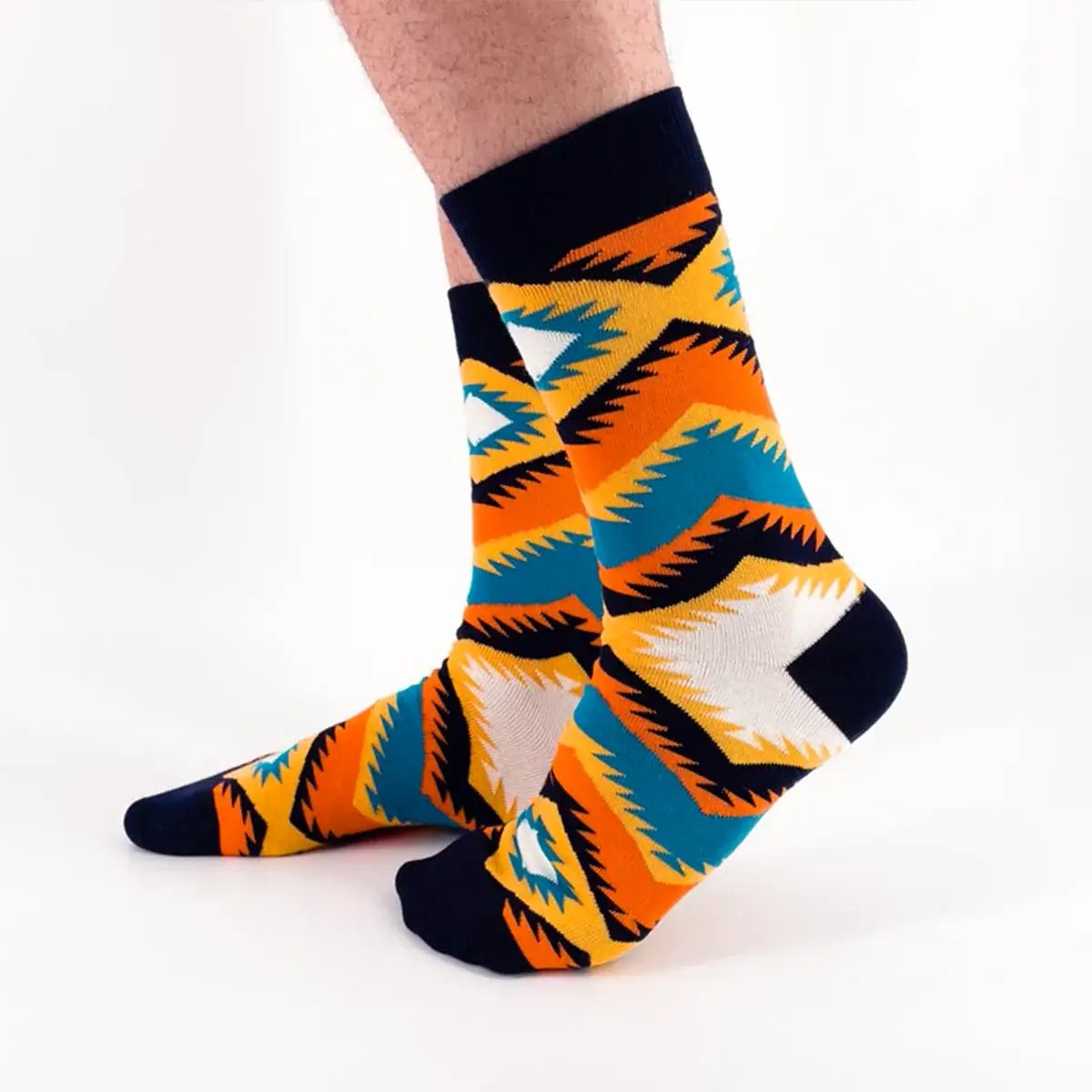 Chaussettes longues en coton à motif pour adultes | Chaussettes élégantes et intemporelles | Conviennent aux activités quotidiennes et aux occasions spéciales | Disponibles en différentes tailles et couleurs