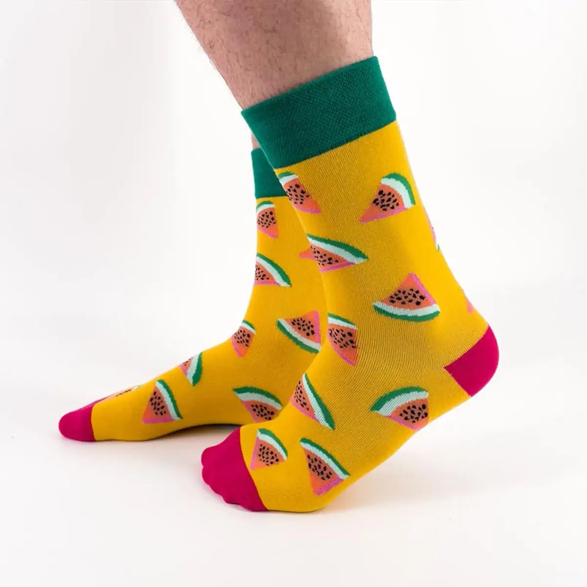 Chaussettes jaune longues en coton à motif pastèque pour adultes | Chaussettes douces et confortables | Fabriquées à partir de matériaux de haute qualité | Un cadeau parfait pour les femmes et les hommes de tous âges | Disponibles en différentes tailles et couleurs