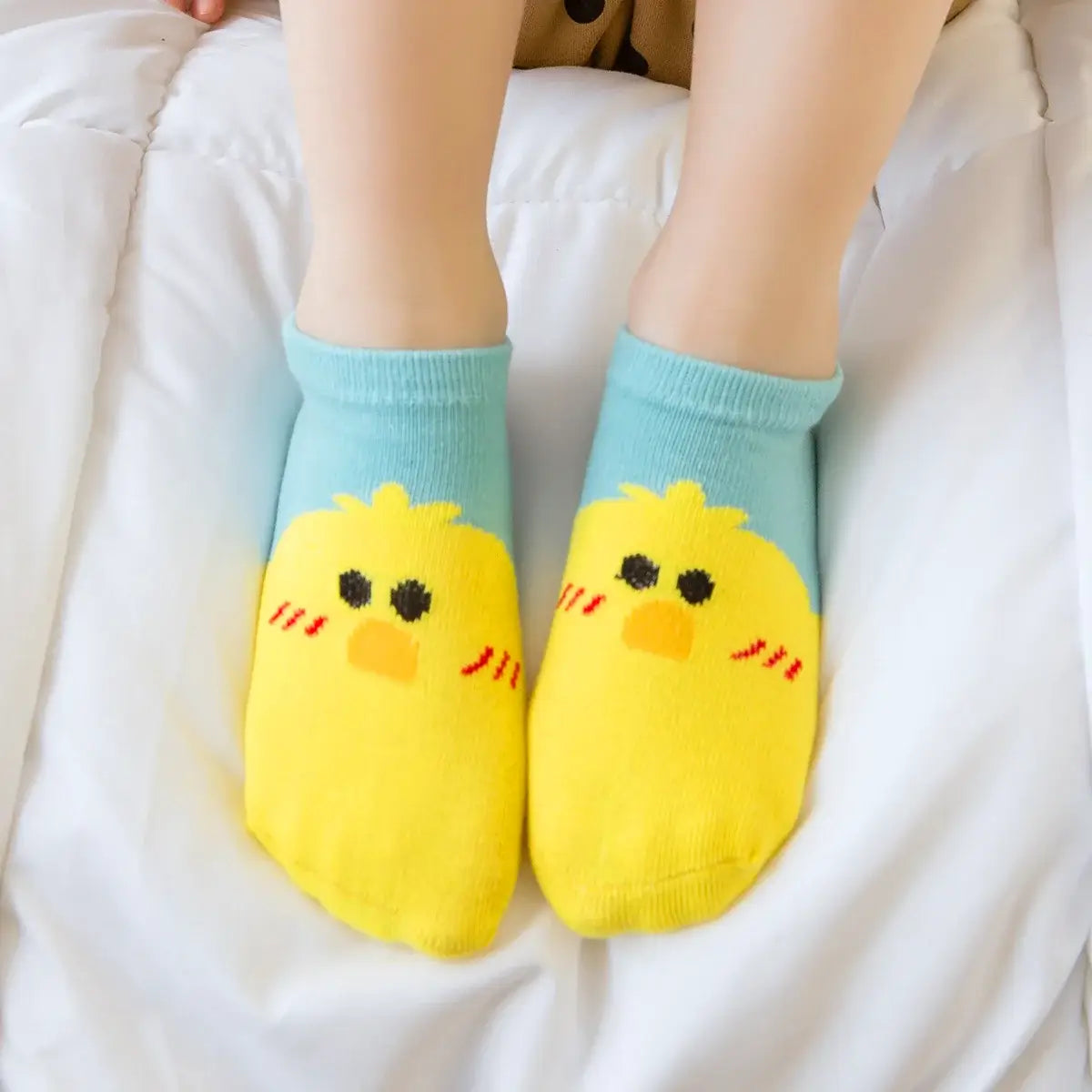 Chaussettes Enfants et bébé à motif animaux (Lot 5 paires) | Chaussettes douces et respirantes | Un cadeau parfait pour les enfants et les bébés de tous âges | Disponibles à un prix abordable.