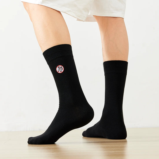 Coffret 4 paires de chaussettes longues mixtes en coton doux. Deux tailles, 5 coloris intemporels. Confort, qualité et style TitesChaussettes.