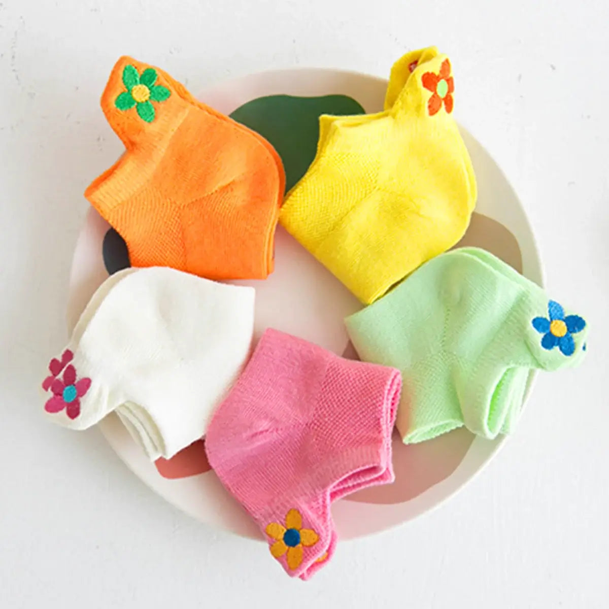 Lot de Chaussettes en coton à motif fleur pour enfants | Chaussettes fabriquées à partir de coton de haute qualité | Respirantes et durables | Conviennent à toutes les occasions
