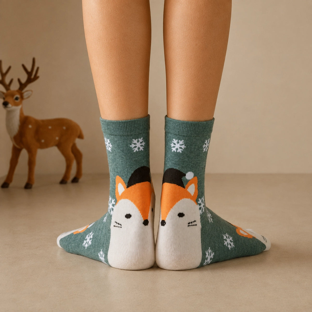 Lot de chaussettes de noël motif flocons et tête d'animal portant un bonnet de noël : ours, renard, mouton, lapin