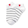 Lot de 5 chaussettes courtes rayées avec cœur brodé. Taille unique stretch 35-41. Confortables, douces et stylées pour un look fun et féminin.
