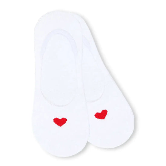 Socquettes invisibles avec cœur rouge. Douces, discrètes, 5 coloris. Idéales pour l’été avec maintien parfait et confort absolu dans toutes les chaussures.